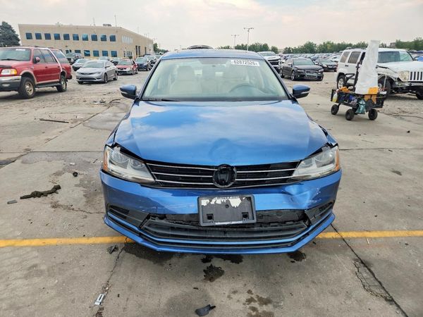 2017 VOLKSWAGEN JETTA