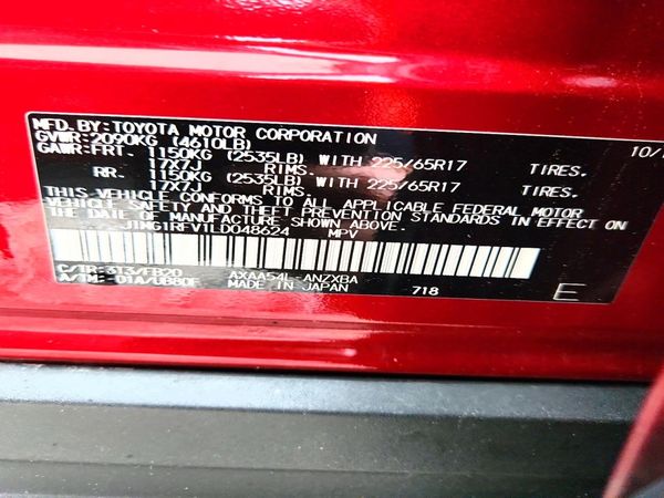 2020 TOYOTA RAV4 LE