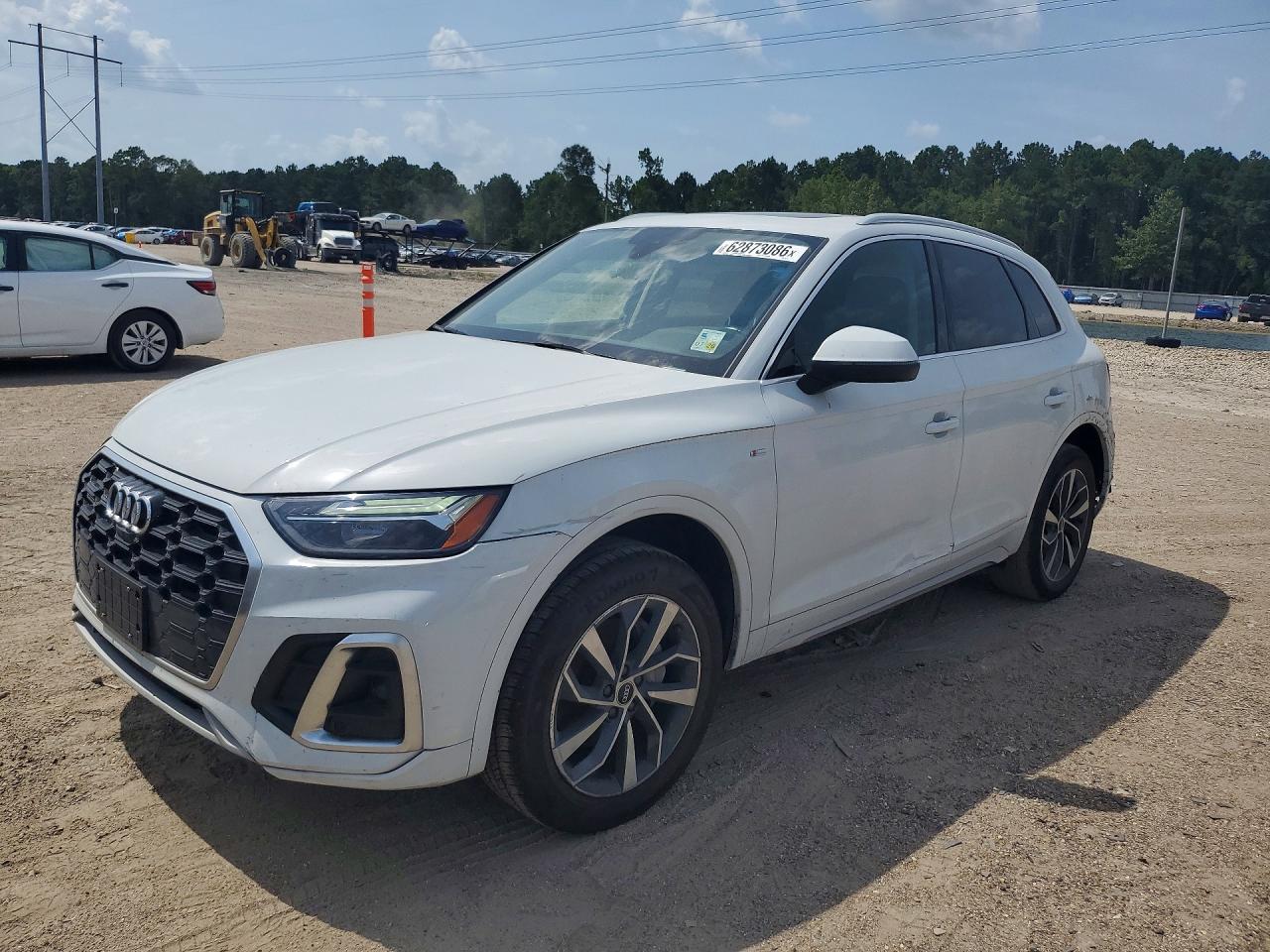 2022 AUDI Q5