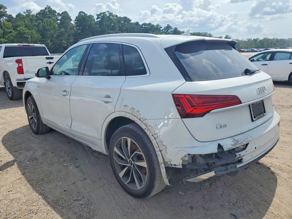 2022 AUDI Q5