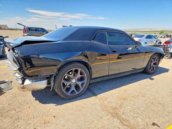 2017 DODGE CHALLENGER SXT