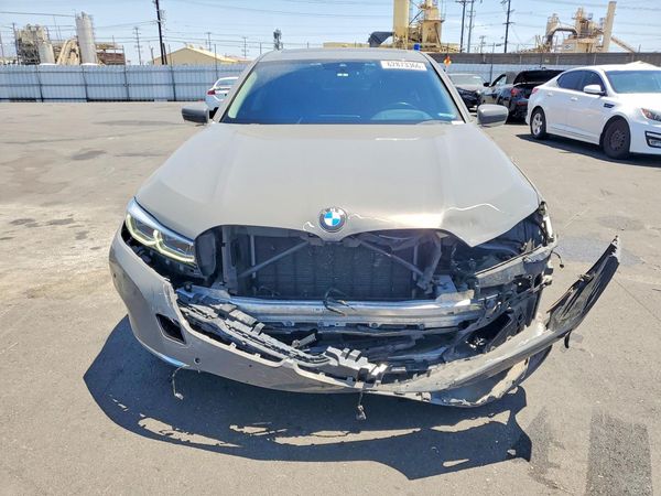 2020 BMW 740