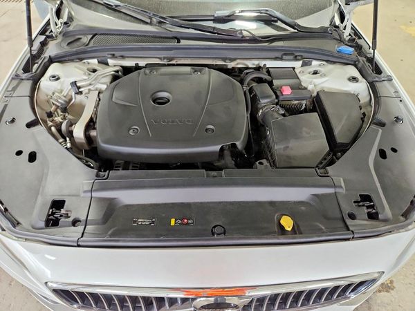 2017 VOLVO S90 Inscription