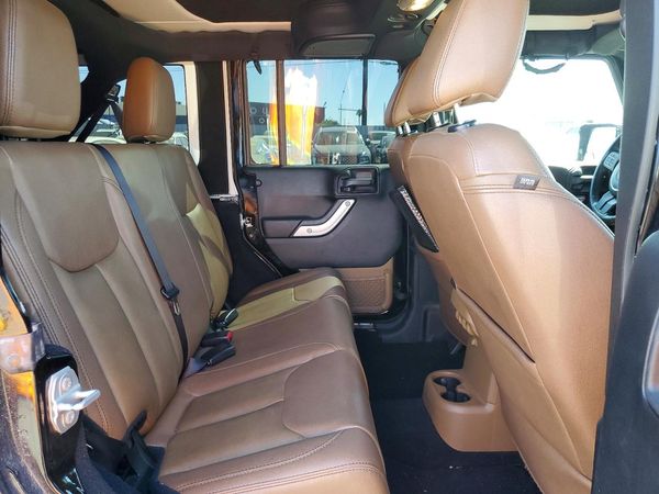 2017 JEEP WRANGLER UNLIMITED SAHARA 4X4