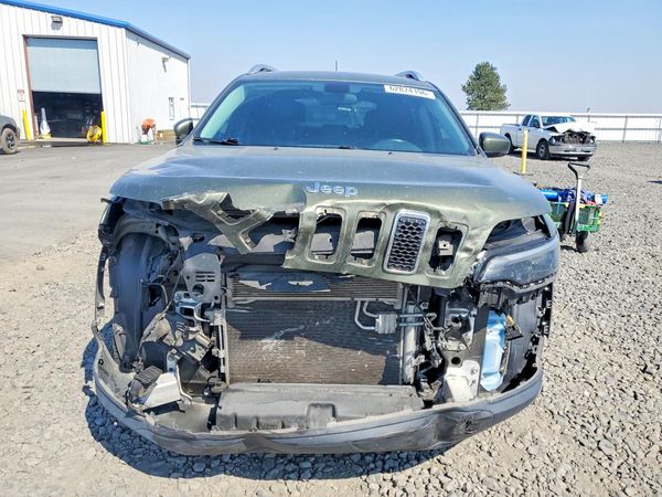 2019 JEEP CHEROKEE LATITUDE PLUS 4X4