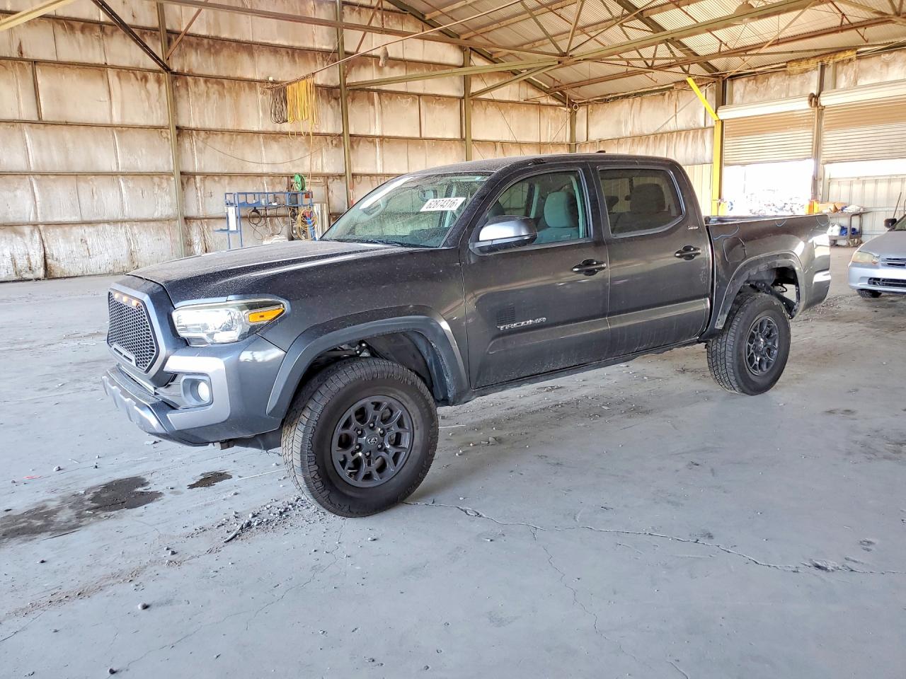 2017 TOYOTA TACOMA