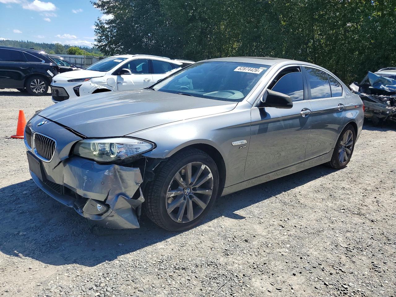 2012 BMW 528