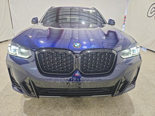 2025 BMW X4