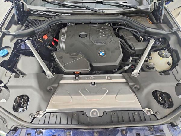 2025 BMW X4