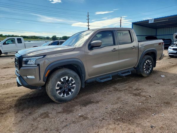 2023 NISSAN FRONTIER Crew Cab