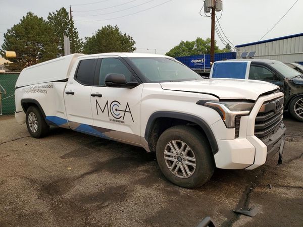 2025 TOYOTA TUNDRA