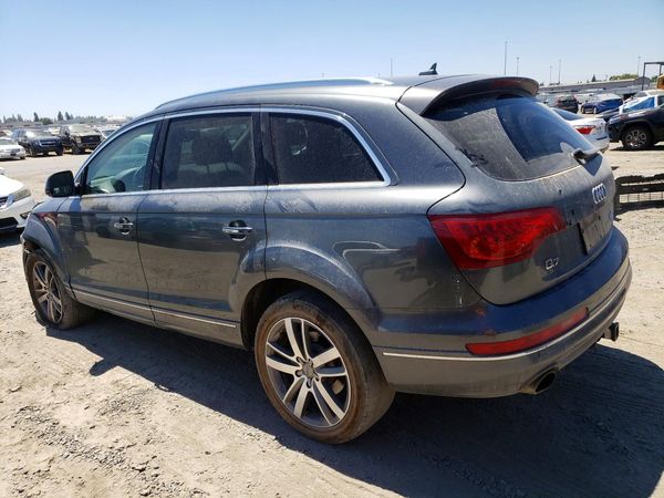 2015 AUDI Q7 Premium Plus