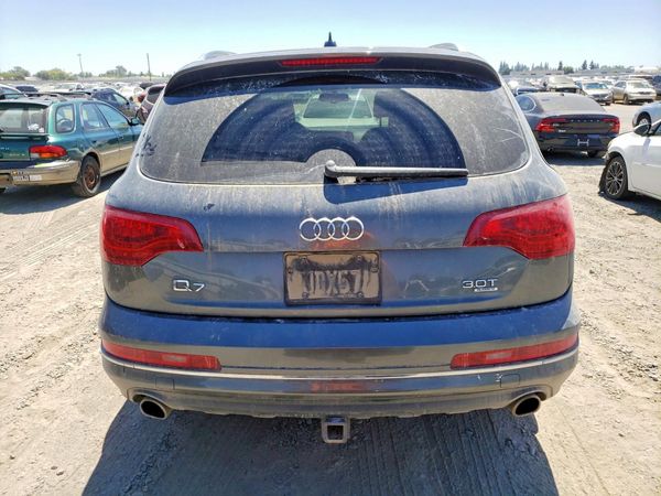 2015 AUDI Q7 Premium Plus