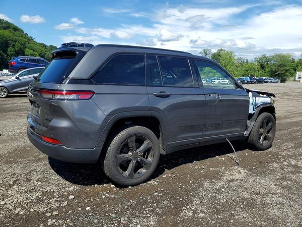2025 JEEP GRAND CHEROKEE