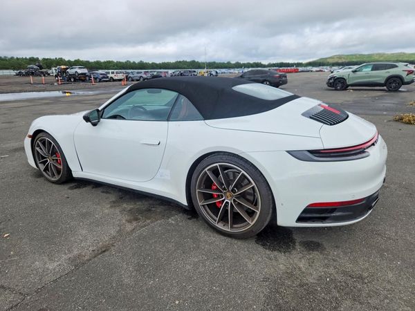 2022 PORSCHE 911