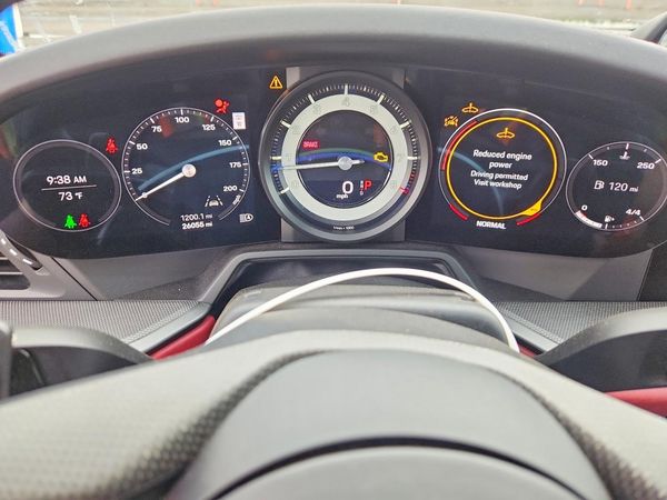 2022 PORSCHE 911