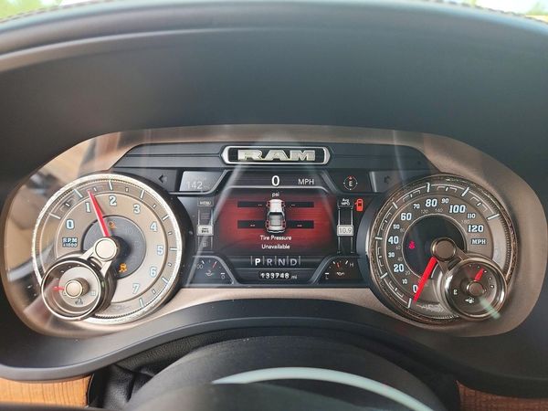 2019 RAM 1500 LONGHORN CREW CAB 4X2