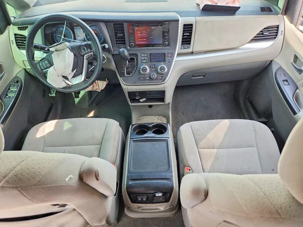 2020 TOYOTA SIENNA
