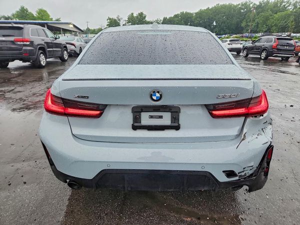 2024 BMW 330XI