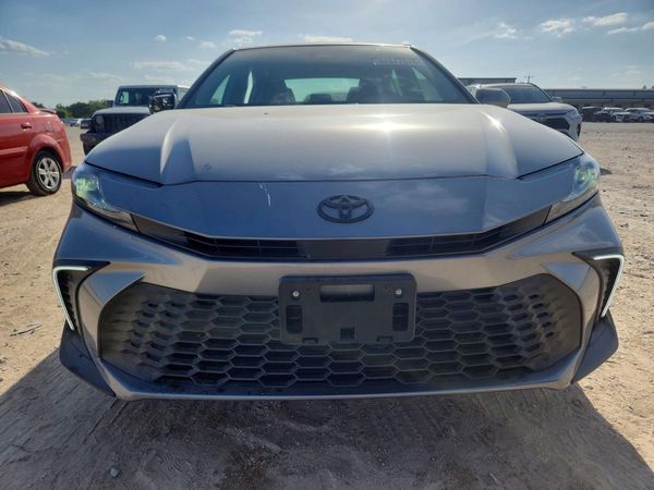 2026 TOYOTA CAMRY
