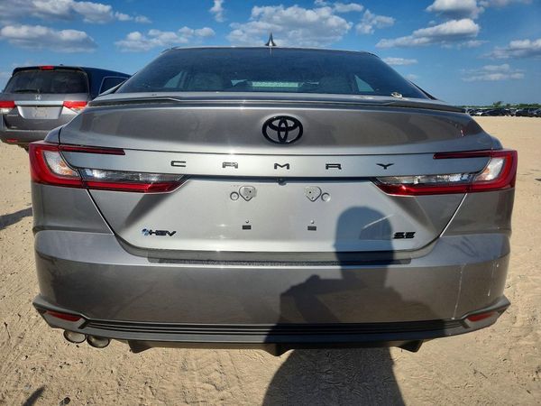 2026 TOYOTA CAMRY