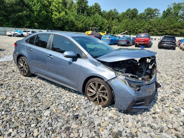 2020 TOYOTA COROLLA SE, CVT