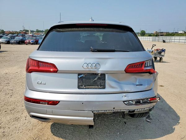 2020 AUDI Q5 quattro Premium Plus