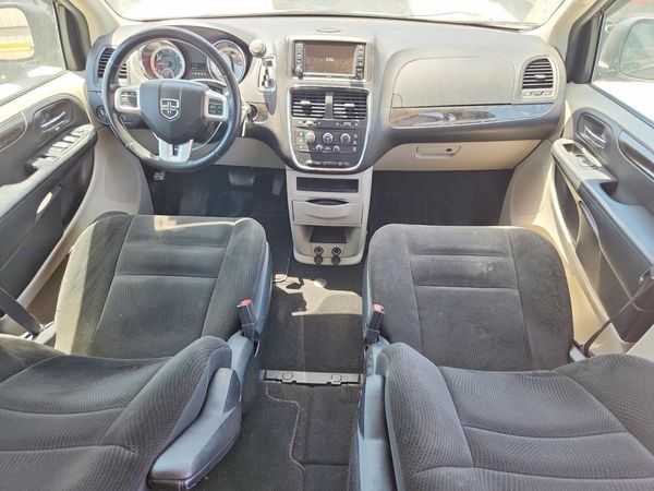 2017 DODGE GRAND CARAVAN SE, SXT, Express