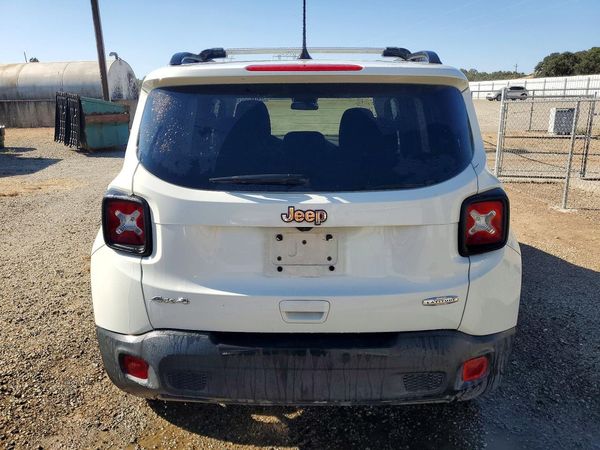 2020 JEEP RENEGADE Latitude, Longitude