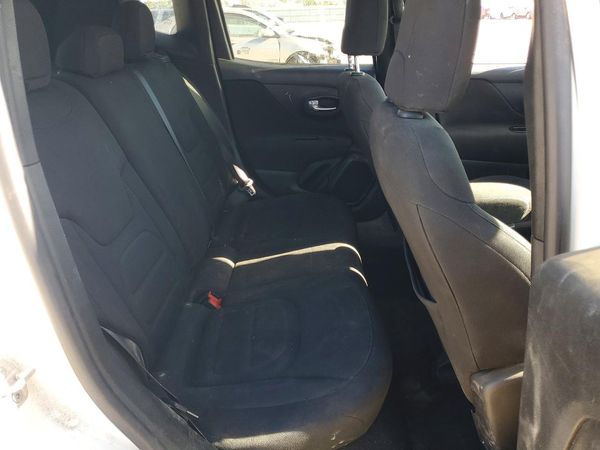 2020 JEEP RENEGADE Latitude, Longitude