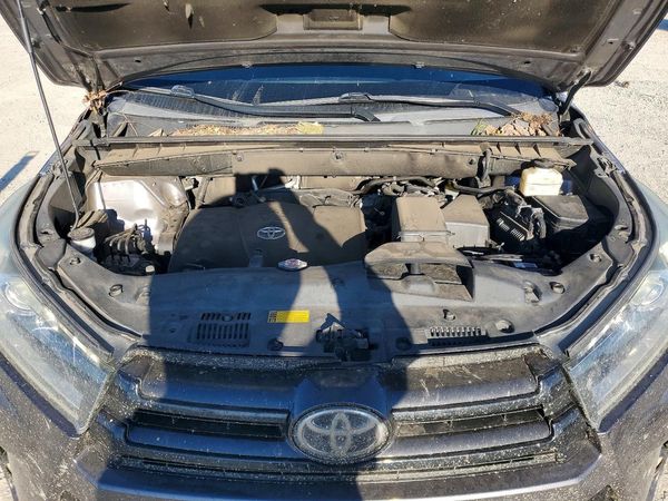 2018 TOYOTA HIGHLANDER SE/XLE