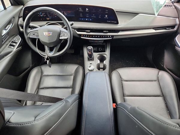 2025 CADILLAC XT4