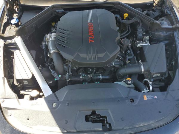 2021 KIA STINGER GT1