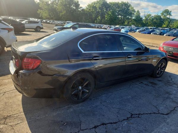 2013 BMW 528
