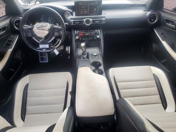 2021 LEXUS IS
