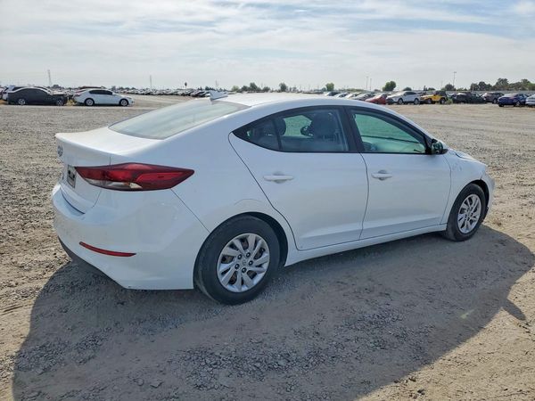 2017 HYUNDAI ELANTRA