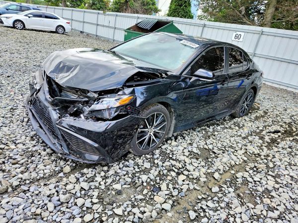 2021 TOYOTA CAMRY