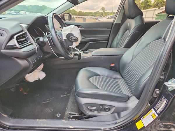 2021 TOYOTA CAMRY