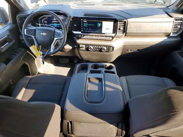 2026 CHEVROLET SILVERADO LT