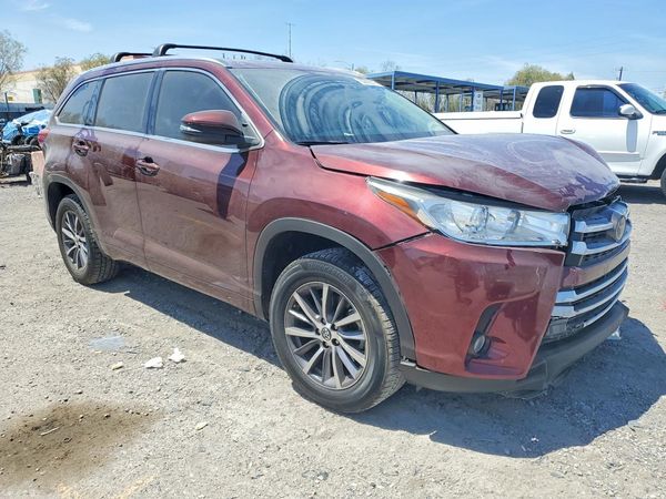 2018 TOYOTA HIGHLANDER SE/XLE