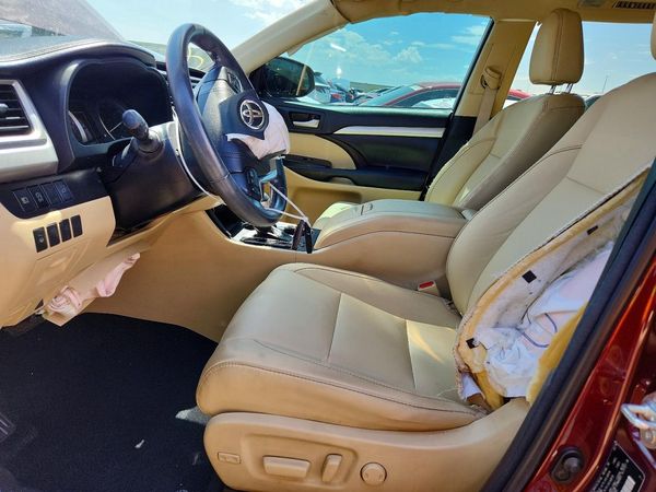 2018 TOYOTA HIGHLANDER SE/XLE