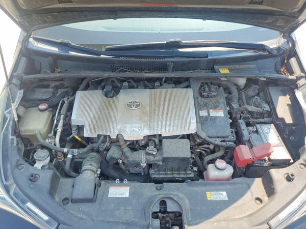 2016 TOYOTA PRIUS