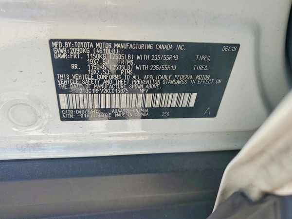 2019 TOYOTA RAV4 XLE Premium