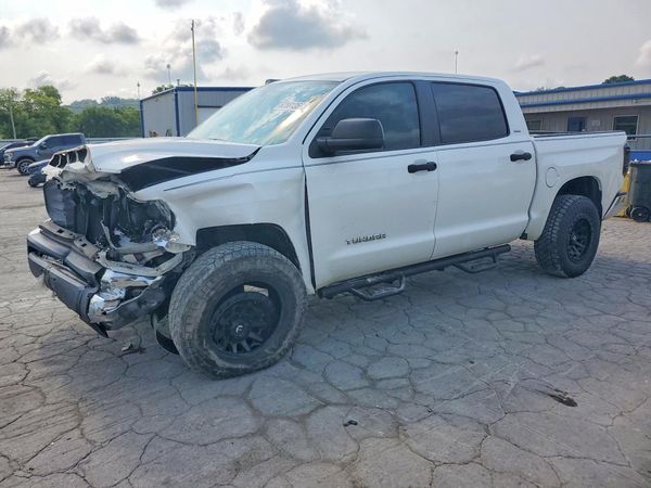 2016 TOYOTA TUNDRA SR5