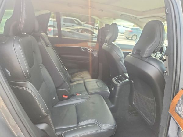 2019 VOLVO XC90