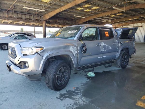2018 TOYOTA TACOMA