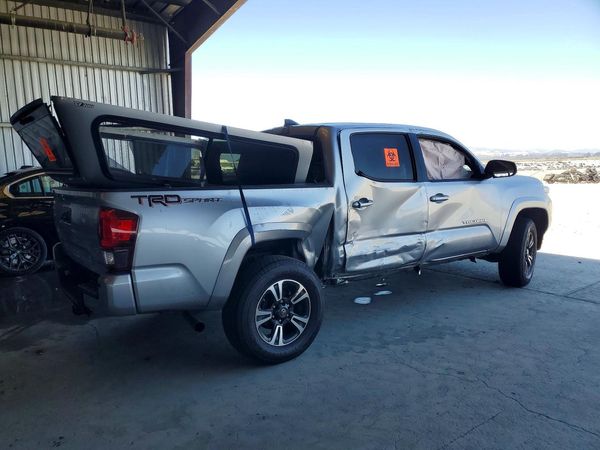 2018 TOYOTA TACOMA