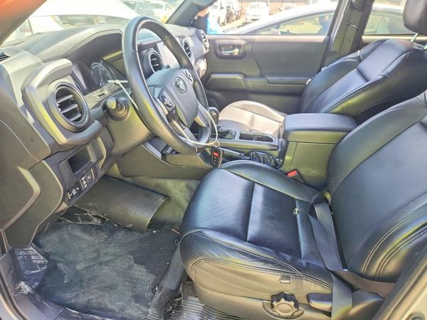 2018 TOYOTA TACOMA