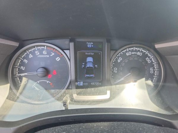 2018 TOYOTA TACOMA