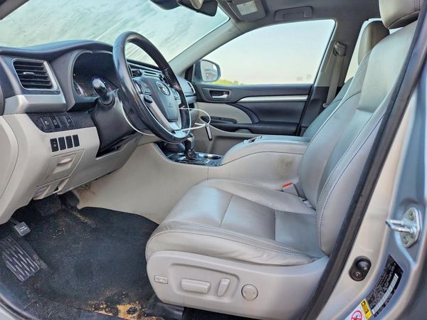 2017 TOYOTA HIGHLANDER SE/XLE